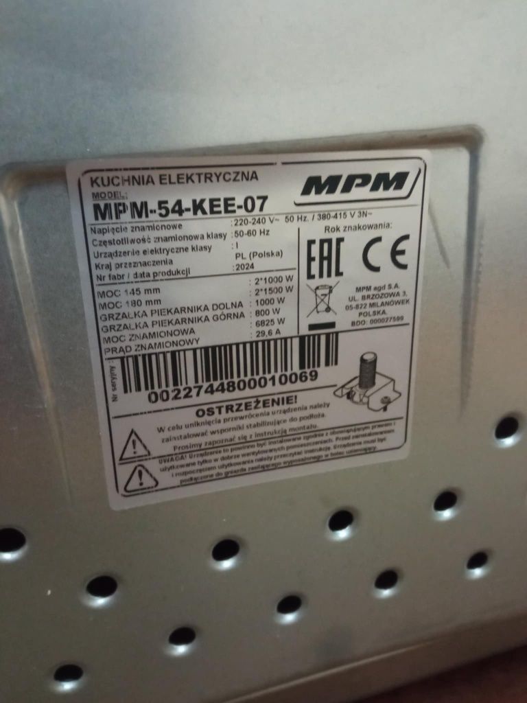 NOWA Kuchenka elektryczna z piekarnikiem 4-palnikowa