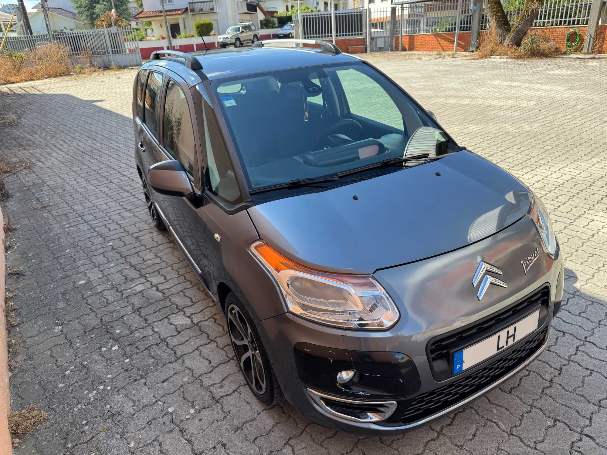 Citroen C3 Picasso 1.6HDi 92cv EXCLUSIVE 2011 único dono
