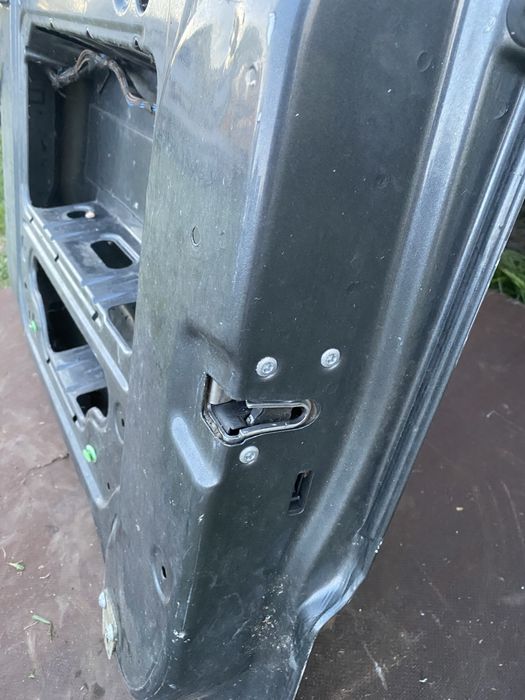 Drzwi. Sprinter 906  prawy  tył
