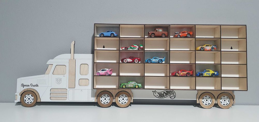 Suporte para carrinhos personalizado