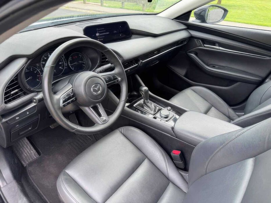 Mazda Mazda3      2024