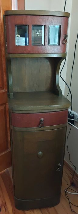 Stylowa witryna, szafka, kredens z drewna