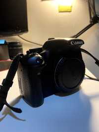 Câmara Canon 500D + Objetiva 18-55mm