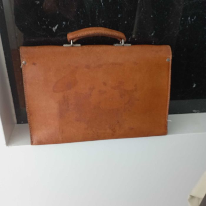 Pasta em couro natural