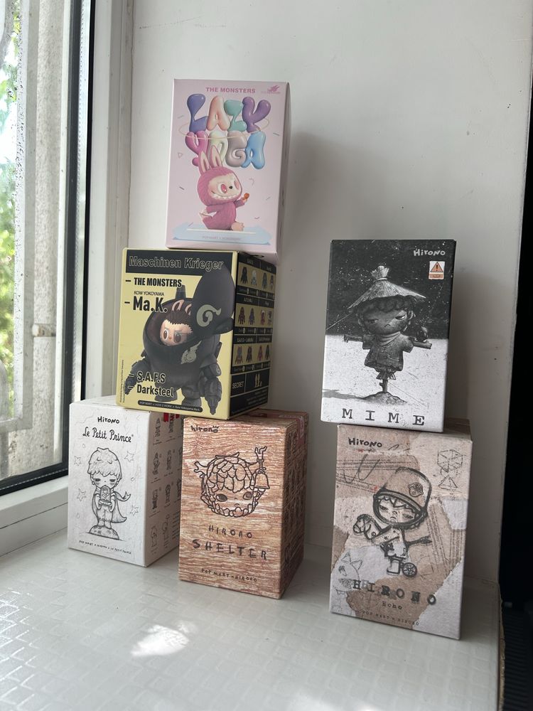 Колекційні фігурки Pop Mart/Bearbrick - закриті blind box, різні серії