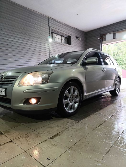 Toyota Avensis 2.4 АКПП