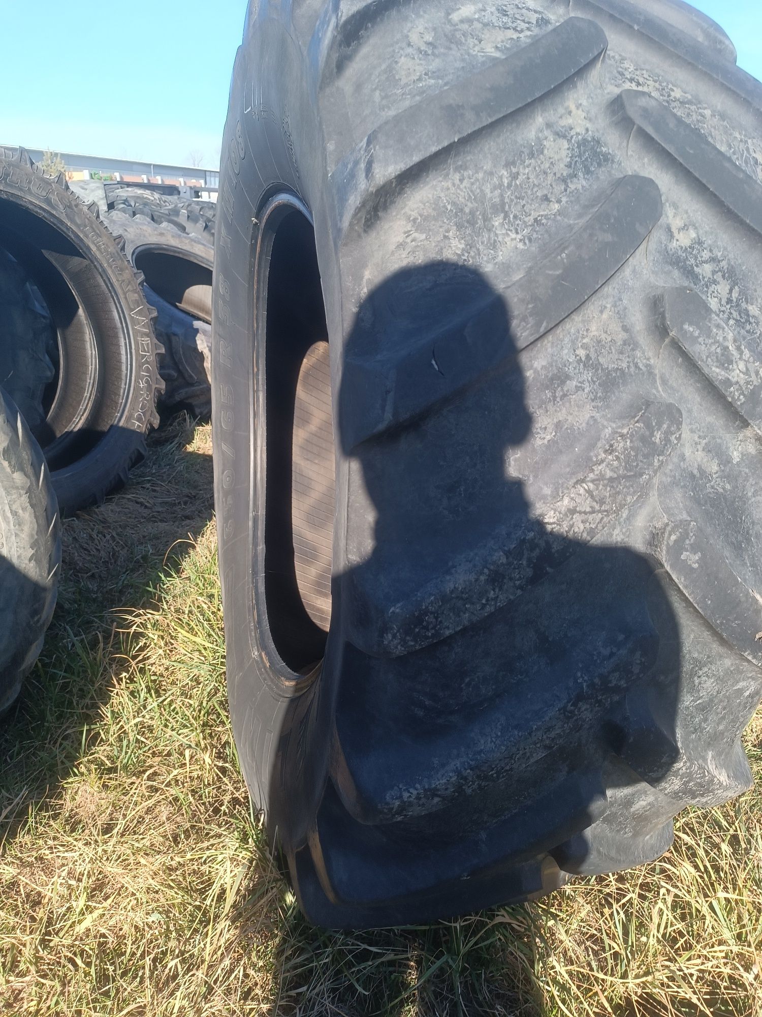 Opona 650/65r38 Michelin