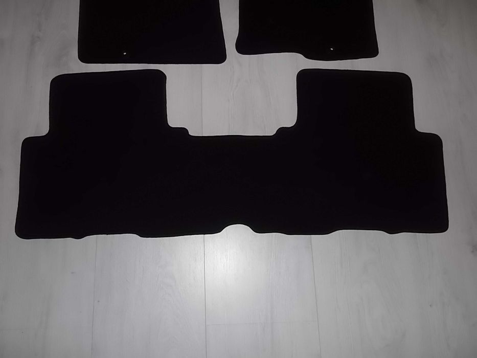 Dywaniki Welurowe KIA CARENS Rocznik 06-13 Idealnie Dopasowane STOPERY