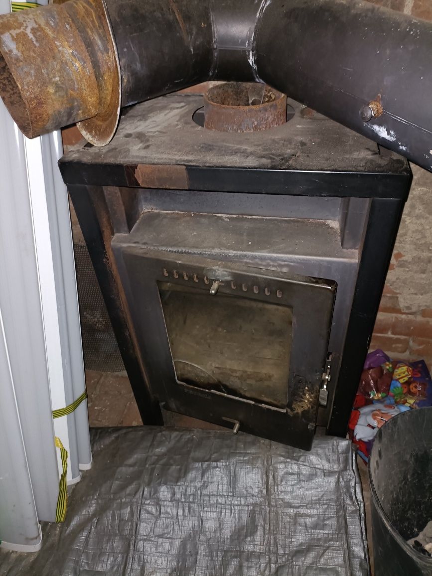 Kominek wolnostojący 6kv