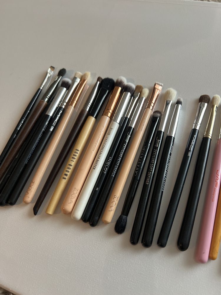 Zestaw pedzli 26 szt Mac bobbi brown Sephora hulu jaf abh jessup zoeva