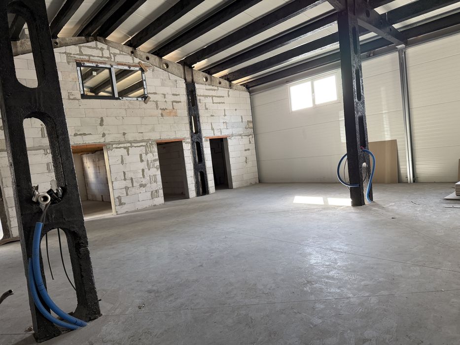 Do wynajęcia budynek magazynowo-biurowy 300m2