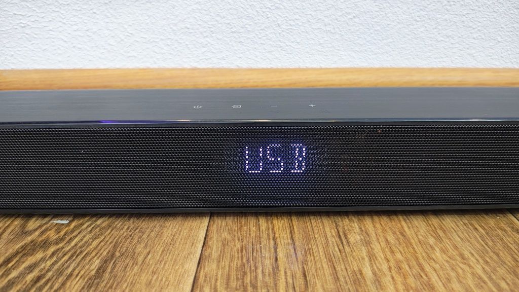 Саундбар Hisense HS212F