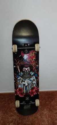 Skate Enuff semi novo