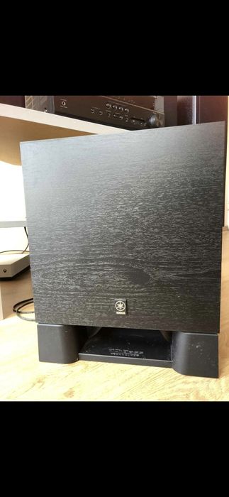 Kino domowe Yamaha rx-V481 plus oryginalne głosniki Yamaha łącznie 6