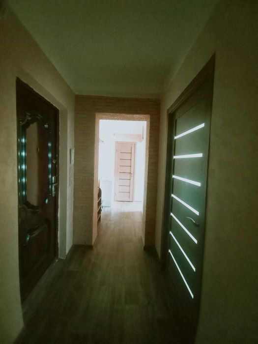 Продам двухкомнатную квартиру с ремонтом мебелью и техникой