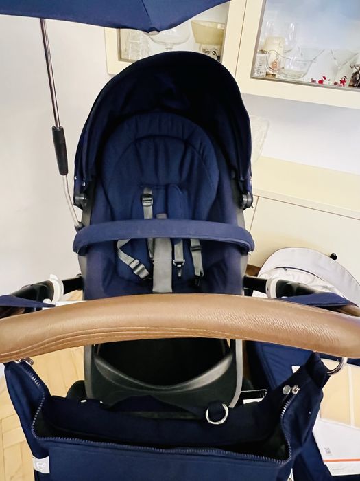 Wózek Stokke Trailz spacerówka i gondolka nowa wersja granatowa