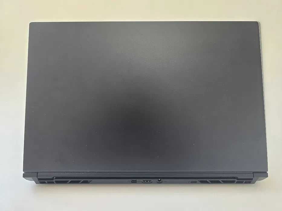 Ноутбук ігровий Clevo 15 I7 10870H/RTX 3070/RAM 16GB/SSD 500GB/240Hz