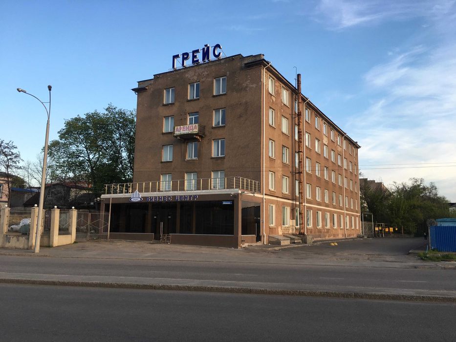 Склад 50 м² — сухий, теплий і без тарганів!