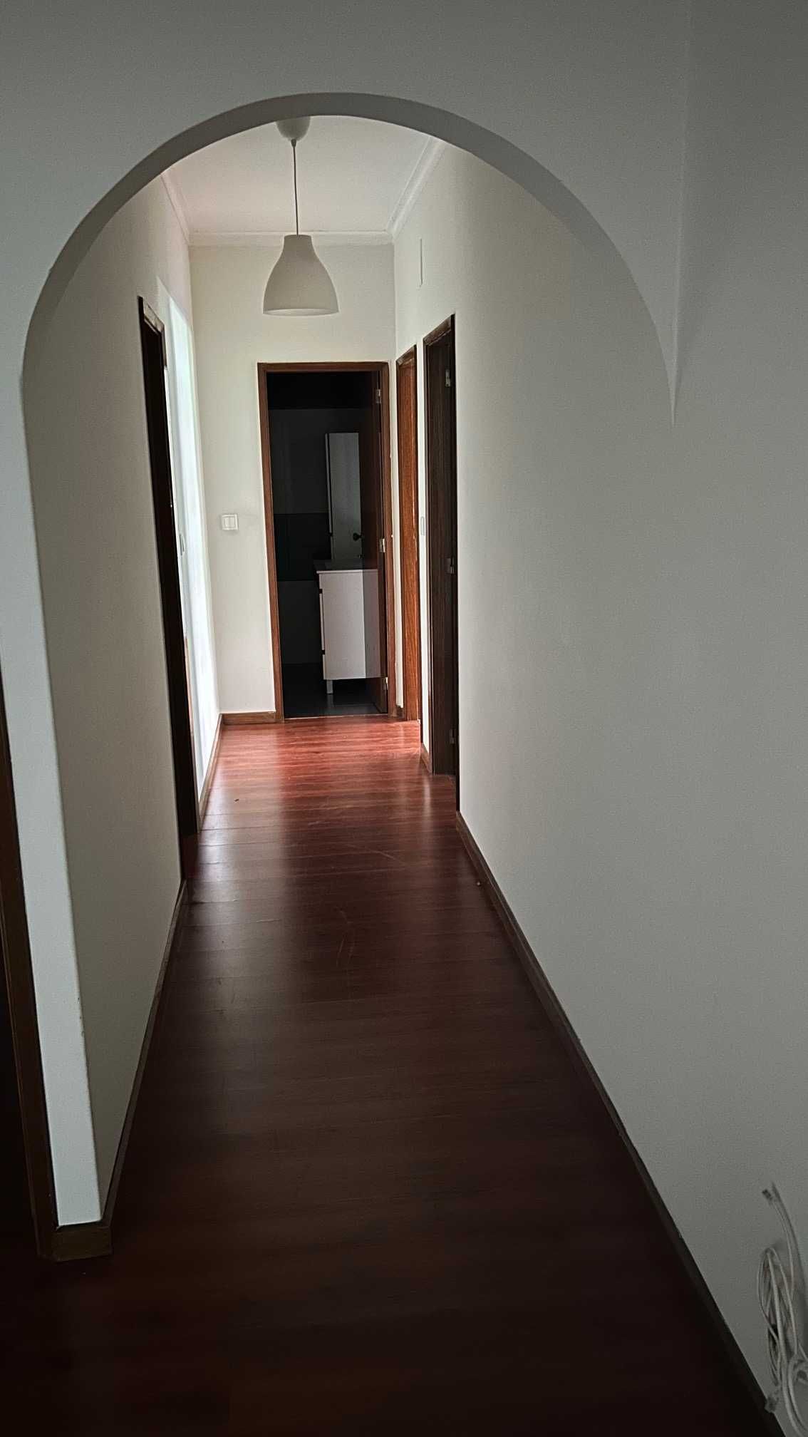 Apartamento T2 (São Victor - Braga) - Junto às piscinas e Clube Ténis
