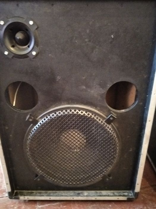 Продам нові динаміки ev evs -15 m,а також колонки на динаміках емінемс