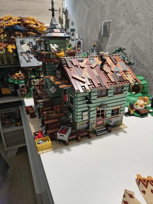 Klocki 21310 Stary sklep wędkarski 2049 elementów ideas