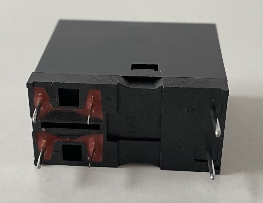 Przekaźnik DJ2U - 5 DC -2Z - DEC - Nowy