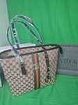 Torebka kuferek duza brazowa monogram Jet set Gucci skórzana Premium