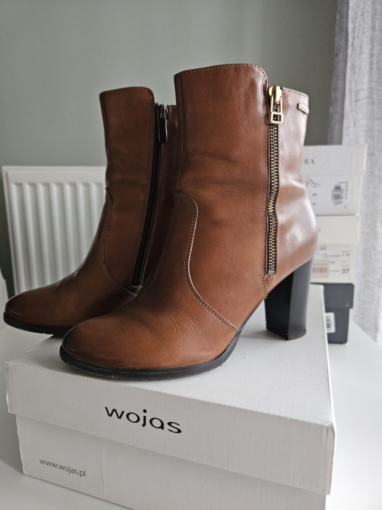 Wojas botki skórzane damskie jasny brązowe camel rozmiar 38
