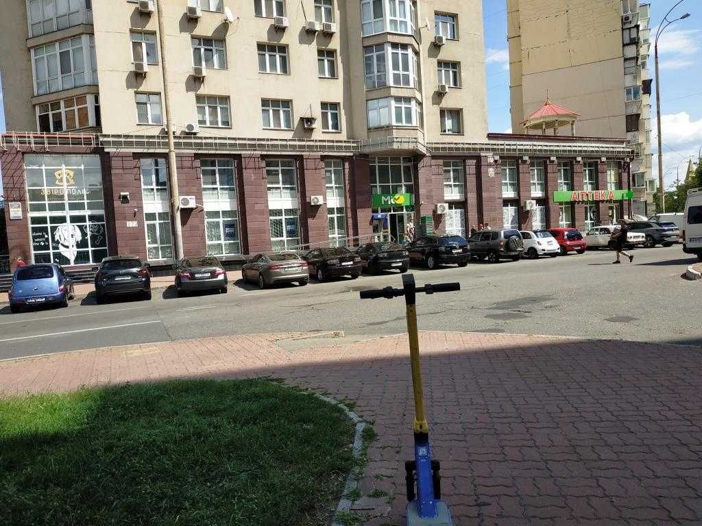 Здам готове банківське приміщення на пр-ті  Івасюка 26а
