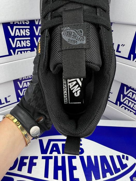 Чоловічі кросівки Vans Old Skool MTE-1 GTX All Black