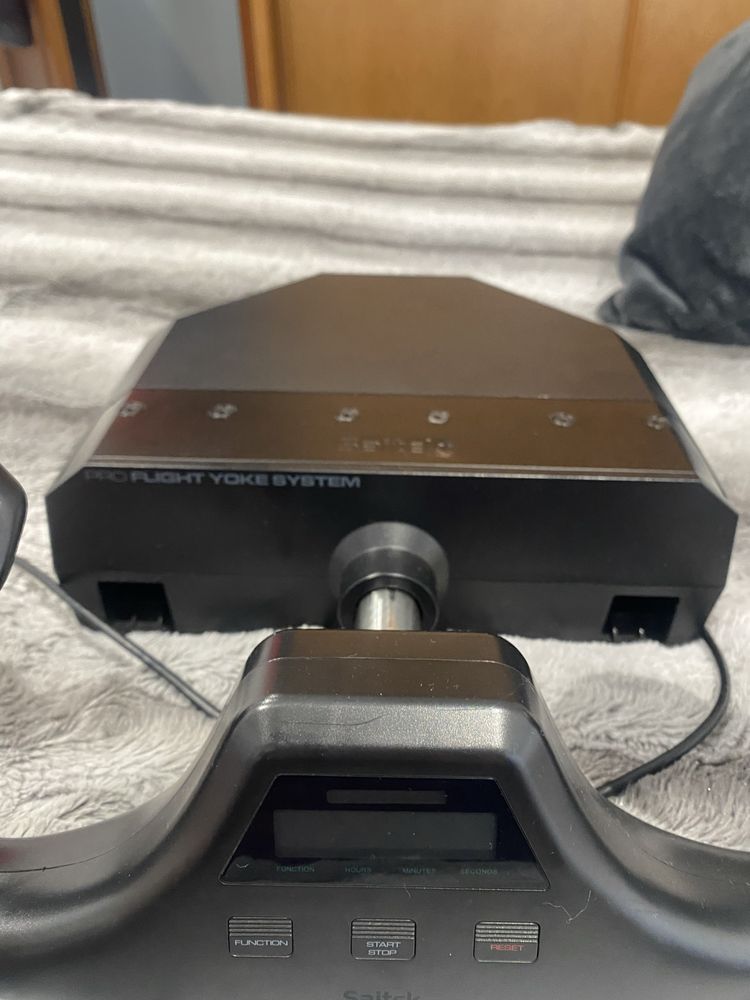 Saitek Pro Flight yoke com mods