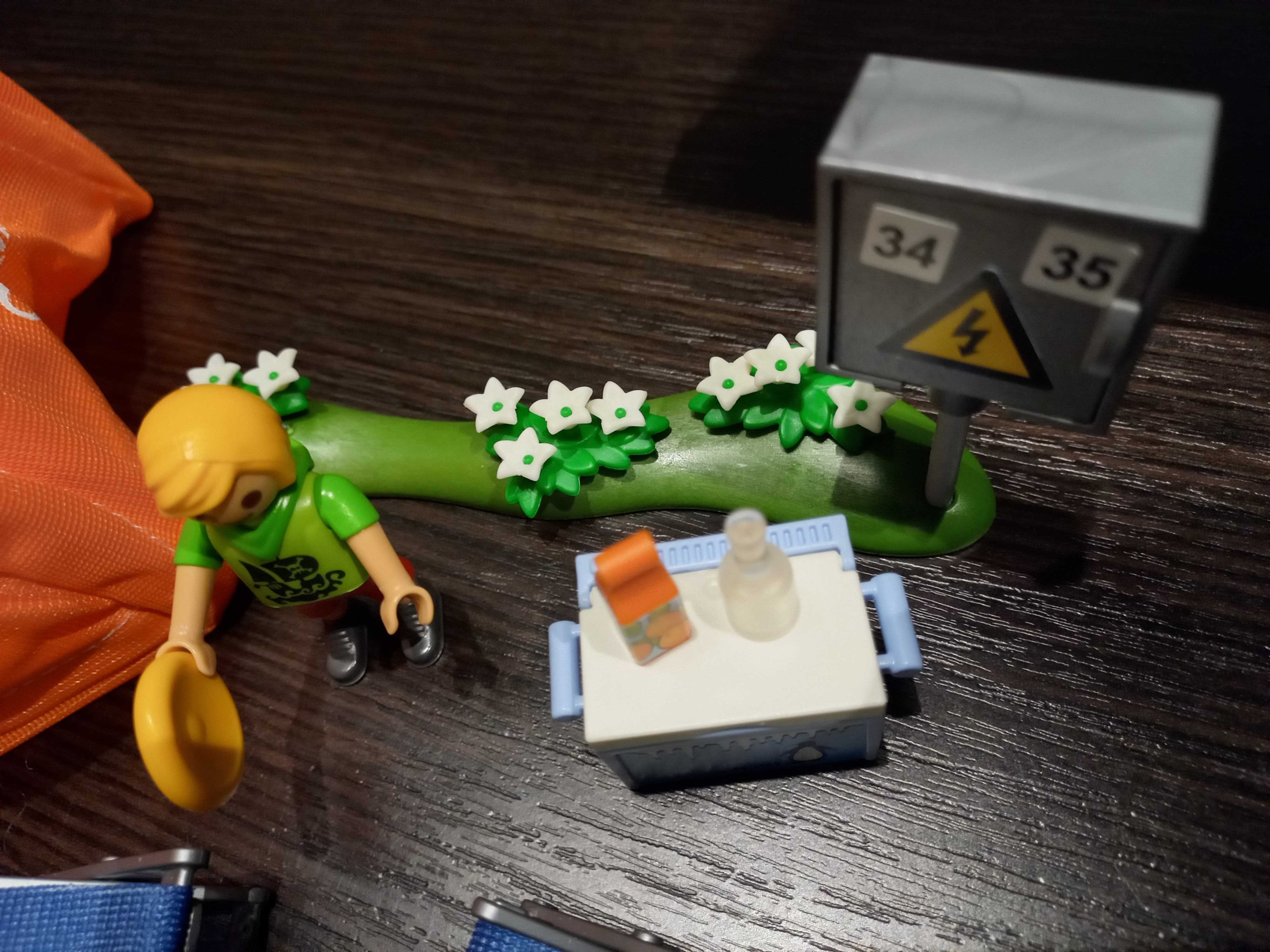 Конструктор Playmobil Family Fun Сімейний похід 70089