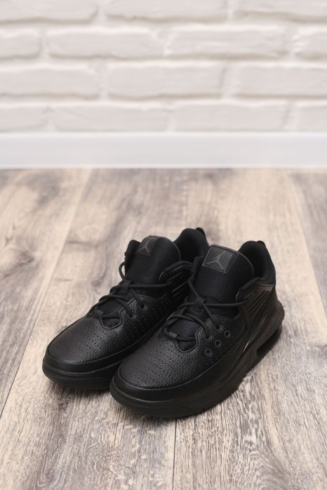 продам Jordan MaxAura 5