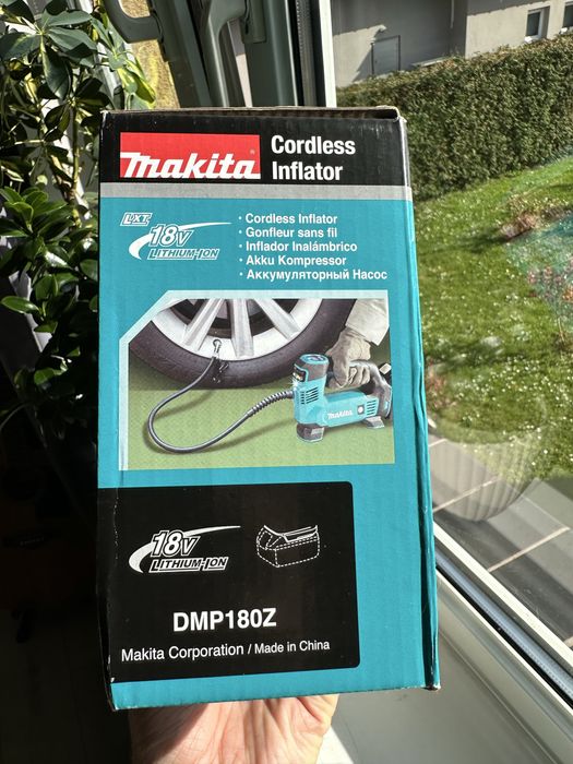 Minikompresor akumulatorowy Makita 18V LXT DMP180Z — 8,3 bar