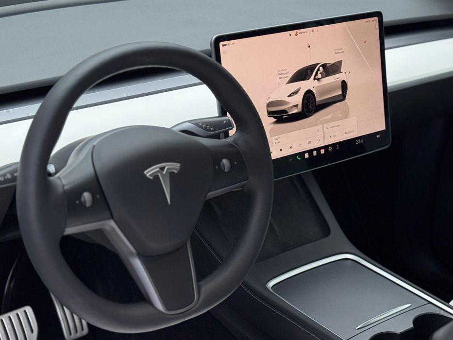 Tesla Model Y 2022