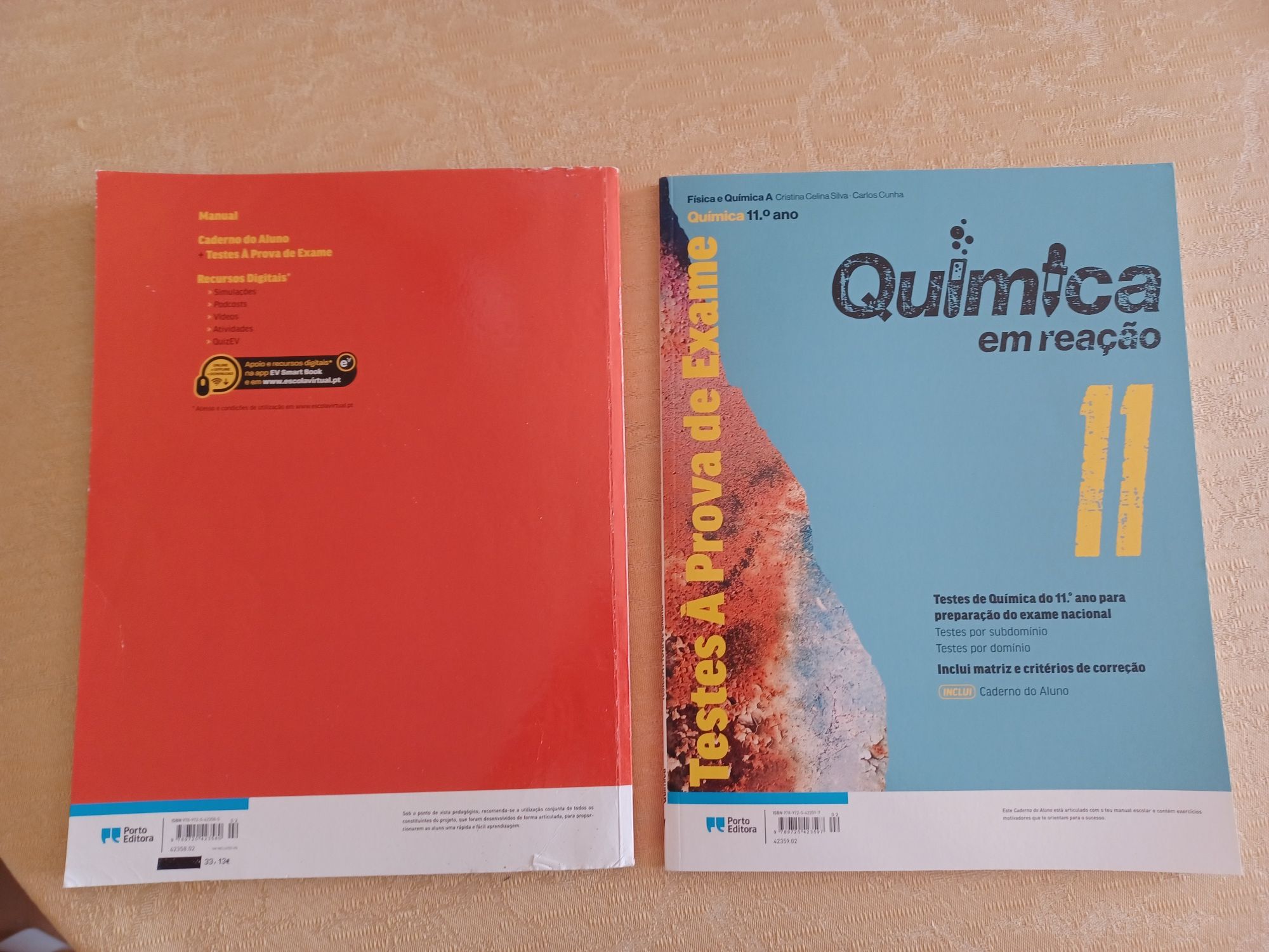 Química em reação - Física e Química A - 11.º ano (como novo/ novo)