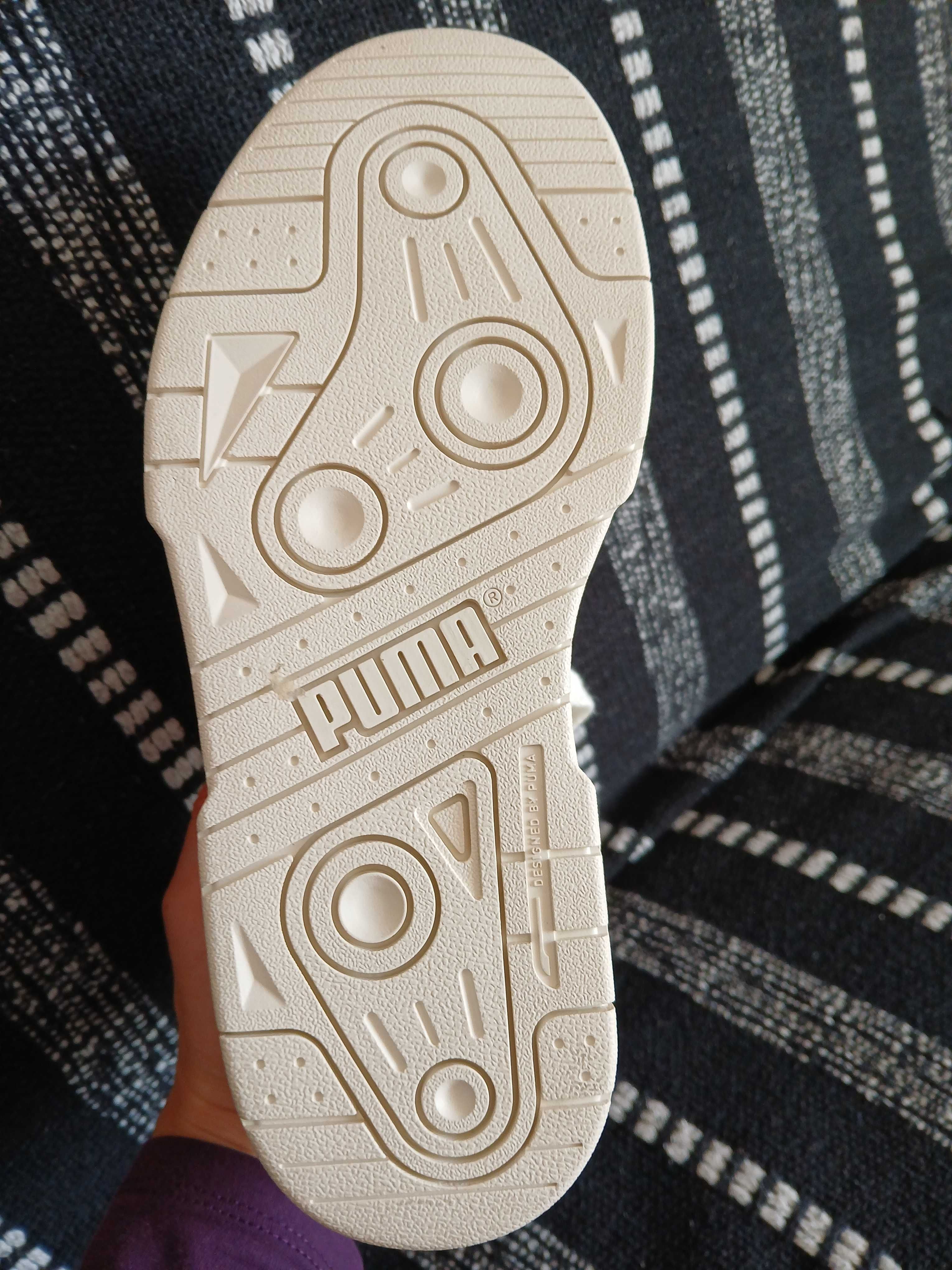 Buty sportowe Sneakersy PUMA Slipstream Selflove Wns