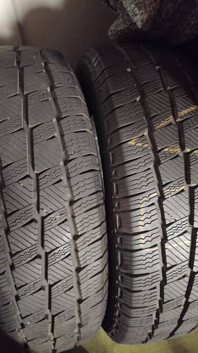 Продам шины в хор состоянии