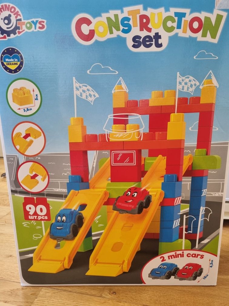 Конструктор ТехноК 6825, 90дет., автотрек з машинками