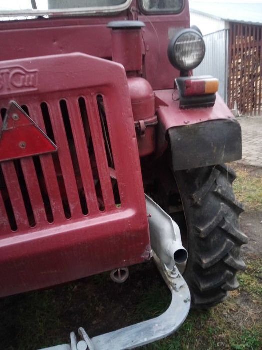 Продам трактор Т-16