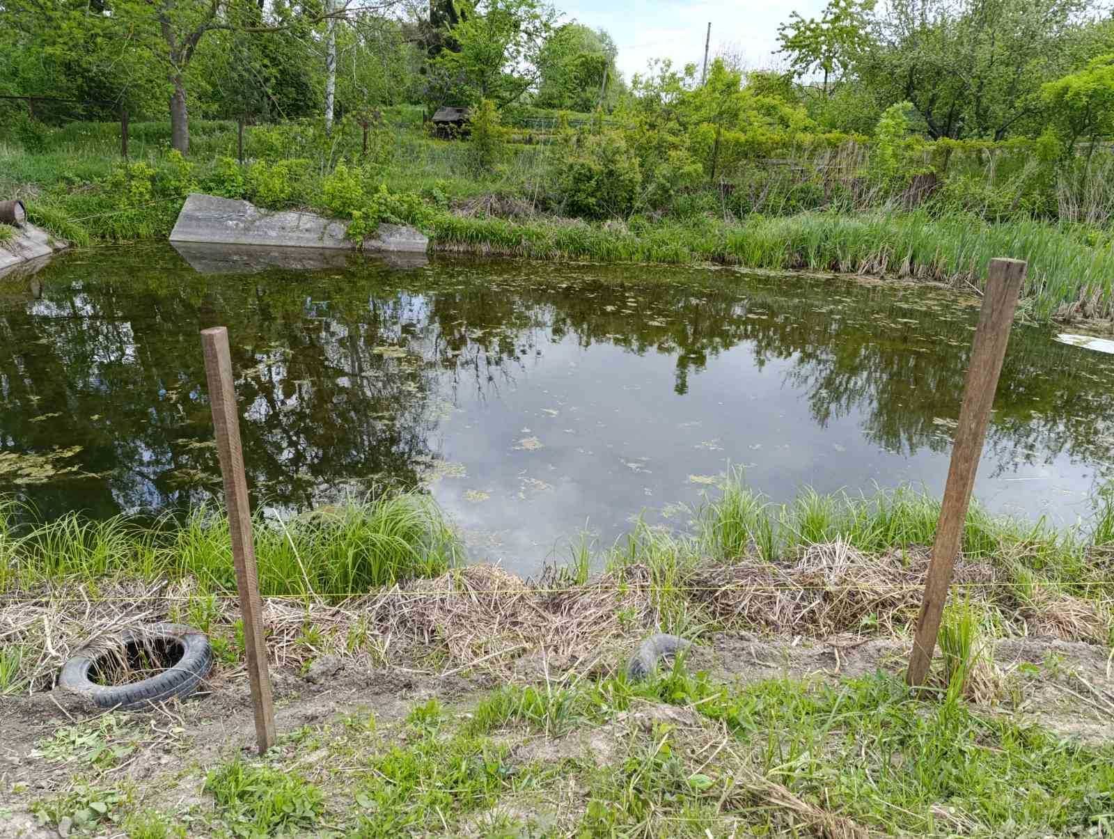 Тарасівка 7 соток з фундаментом 10*10 та підведеними комунікаціями.