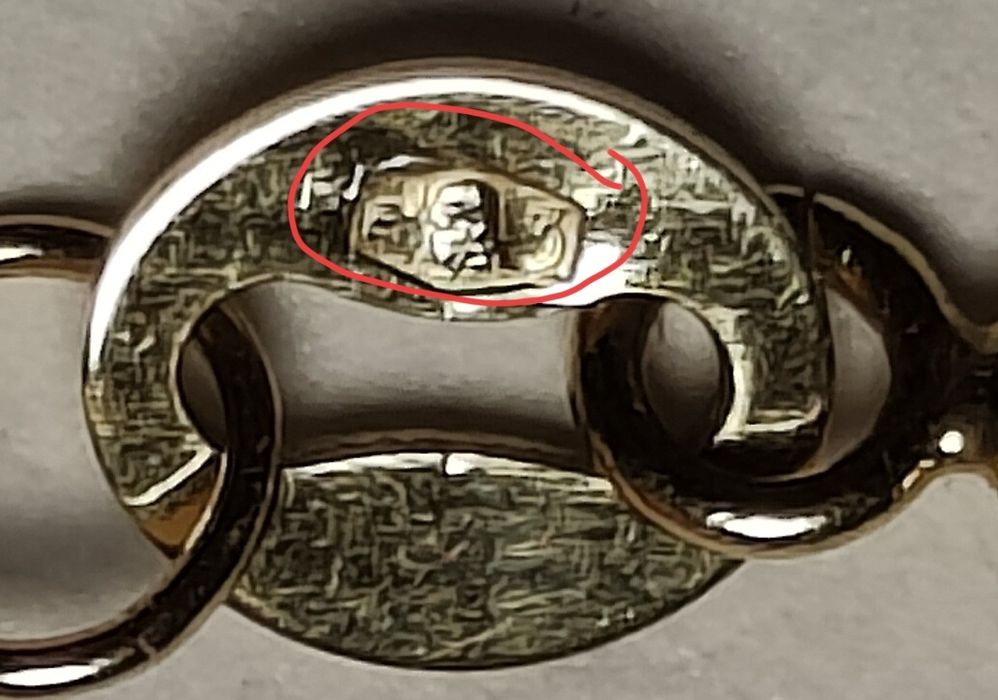 Złoty łańcuszek z aniołkiem pr.585