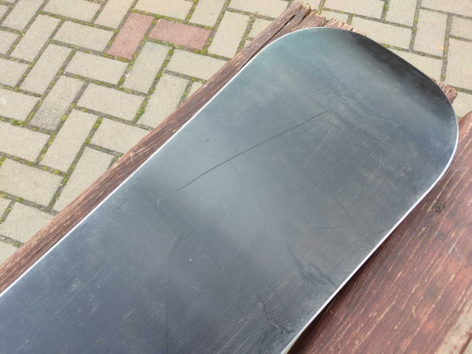 Deska snowboardowa 126 Nitro Ripper Youth 2022 twin flat Snowboard 126