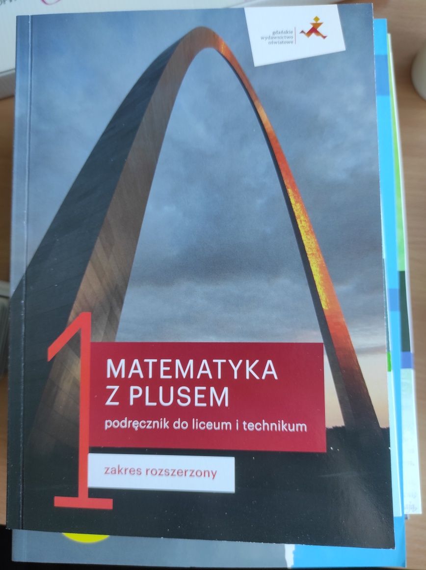 Podręczniki szkolne 1 rok liceum