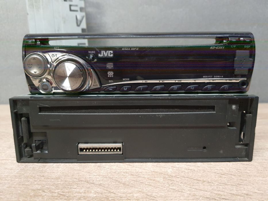 Radio samochodowe JVC - CD z MP3, AUX, USB 4x50W  KD-G351