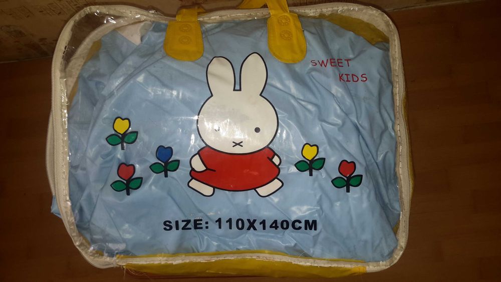 Надувные два матраца СССР, два жилета, налокотники, бассейн