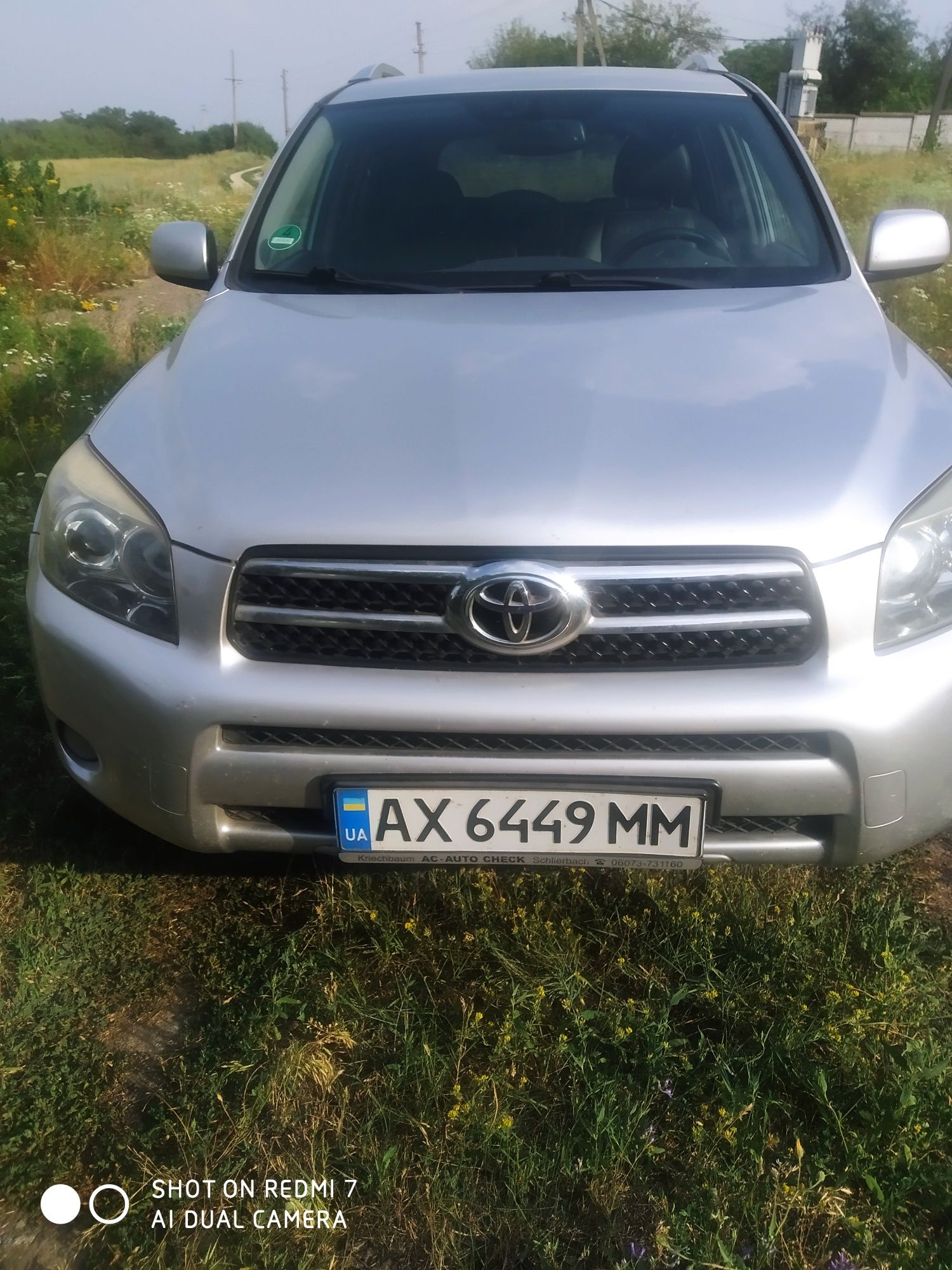 продам тойота RAV 4