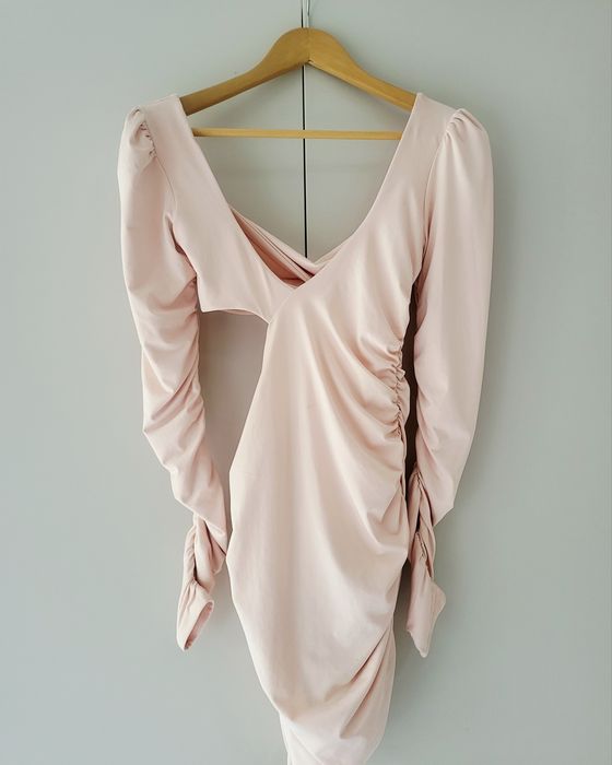 Oh Polly Rozm S Sexy Sukienka z Wycięciami Pudrowy Roz