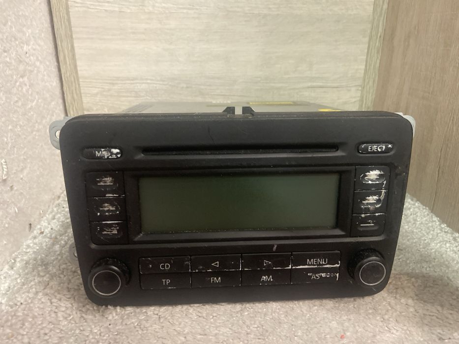 Оригинальная магнитола RCD 300 с радио и CD для VW GOLF PASSAT Touran