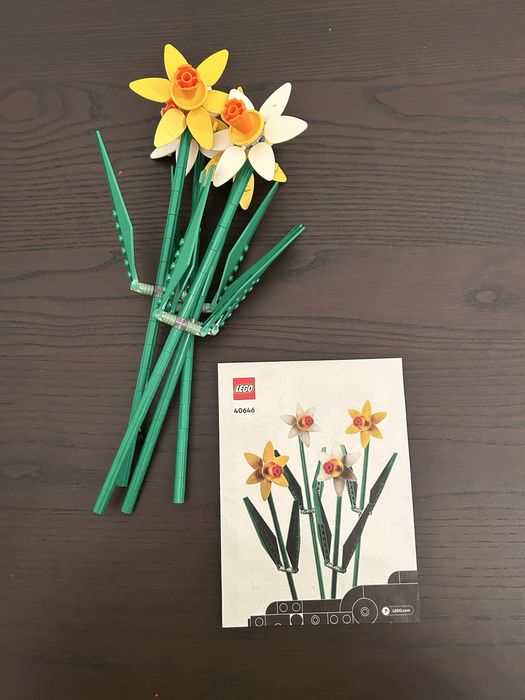 Lego Linha Botanicals 40646 - Narcisos